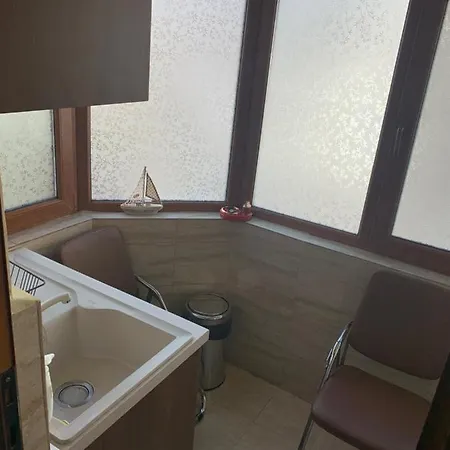 Apartment Luxury By The Sea